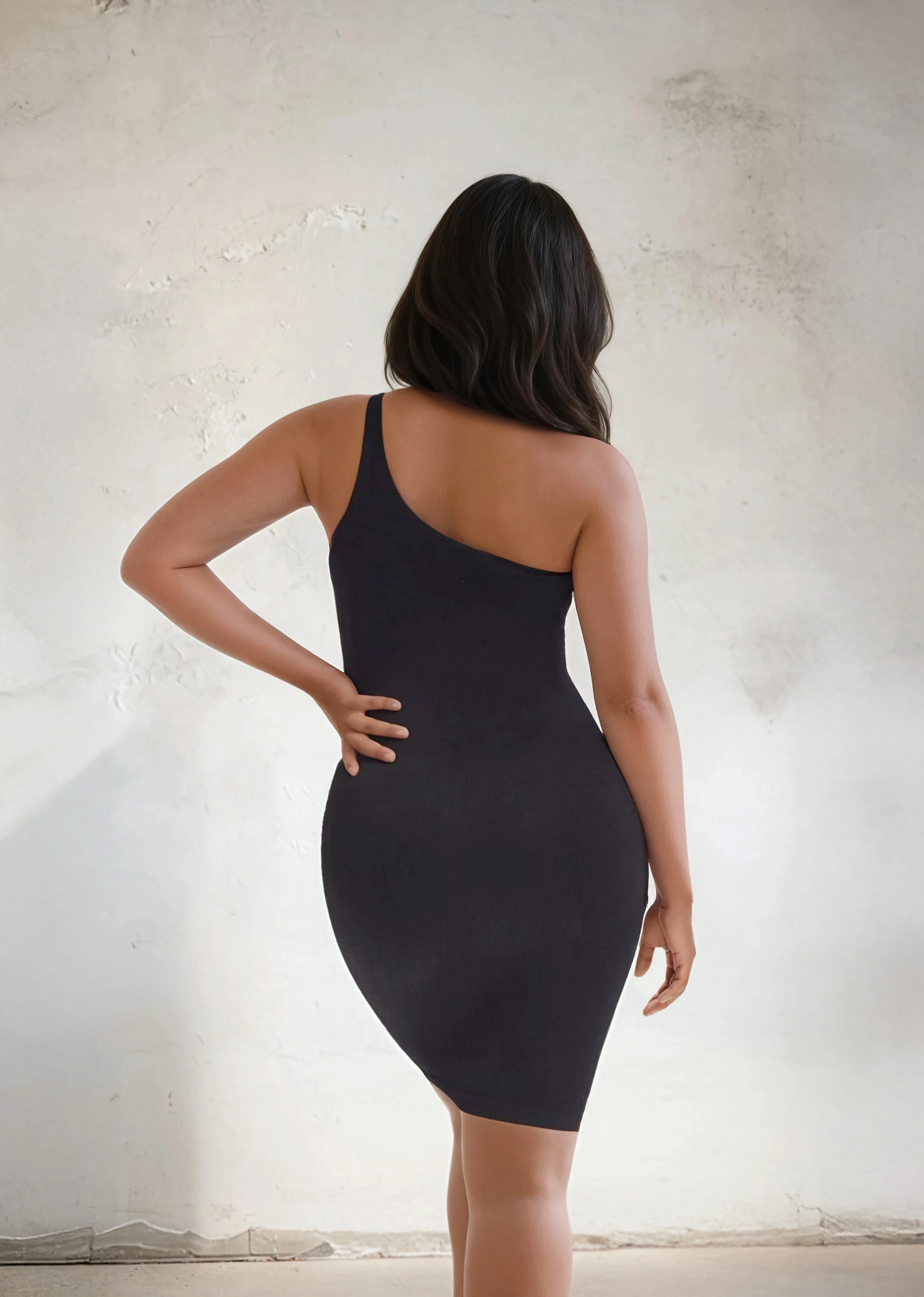 SnatchedKnit One-Shoulder Knie Jurk